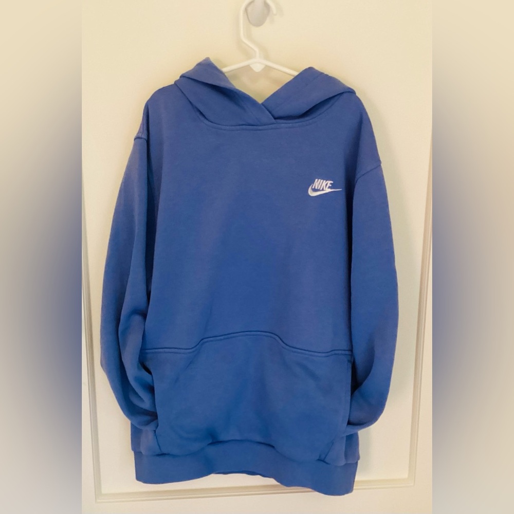 Nike Blue Sweater with Classic Pullover Design